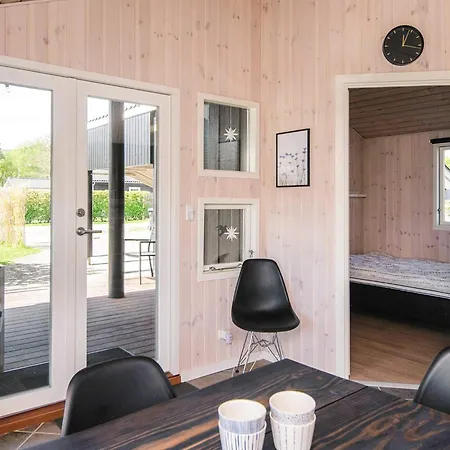 6 Person Holiday Home In Sjolund فندق 4*