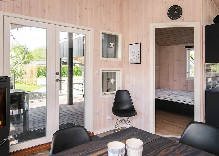 6 Person Holiday Home In Sjolund فندق 4*