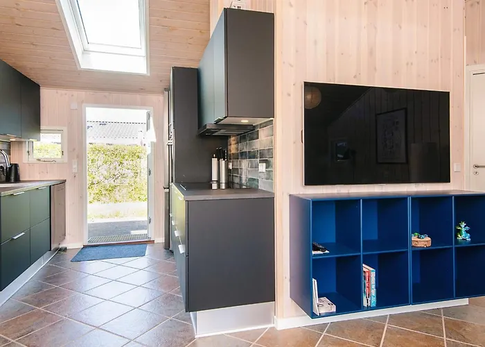 6 Person Holiday Home In Sjolund